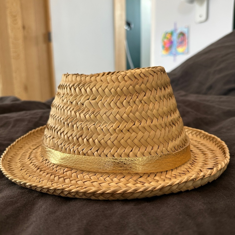 Stylish Kids Tan Straw Fedora Hat with Gold Band